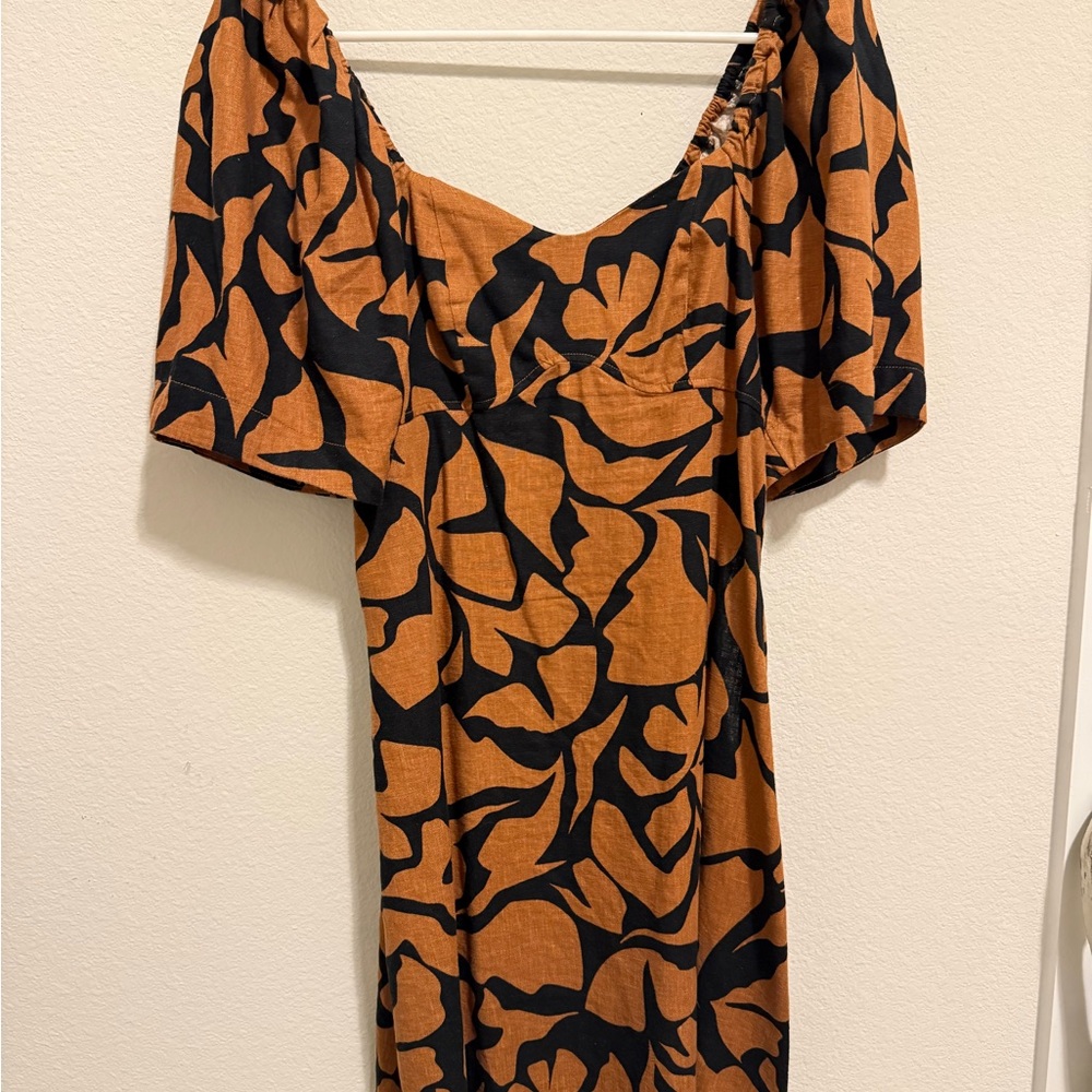 a new day Black & Rust Floral Smocked Top